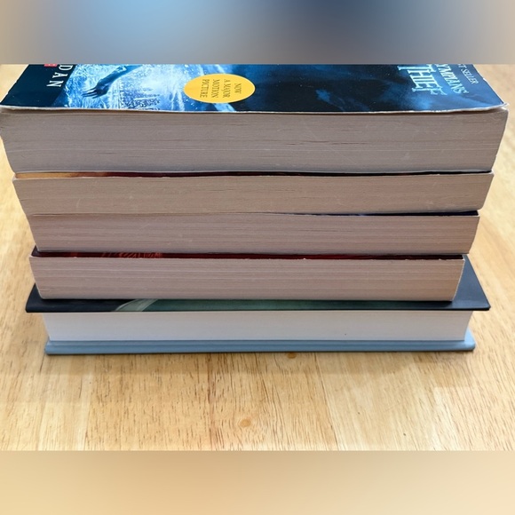 Percy Jackson &The Olympians First Edition 5 Book Bundle/Lot,Author Rick Riordan - Picture 4 of 9